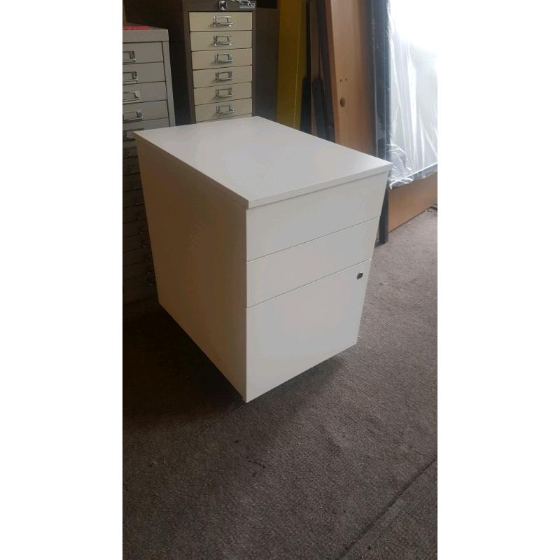 White Wood Effect 3 Drawer Office under desk Pedestal
