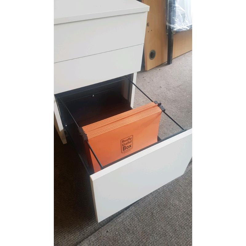 White Wood Effect 3 Drawer Office under desk Pedestal
