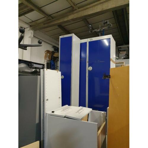 5 blue office/workers lockers ?99 each