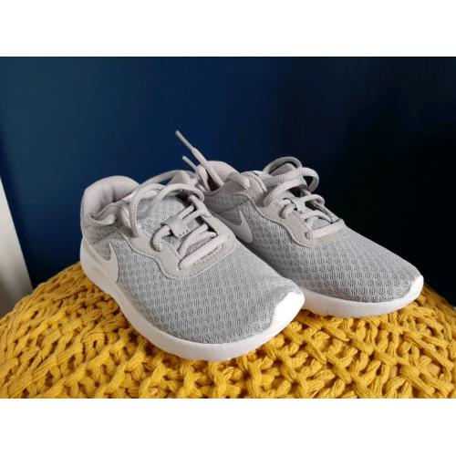 Nike trainers uk12, 18.5cm