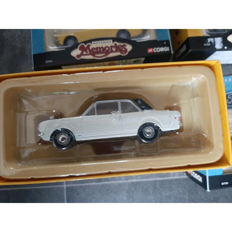 6 Old Ford models 1:43