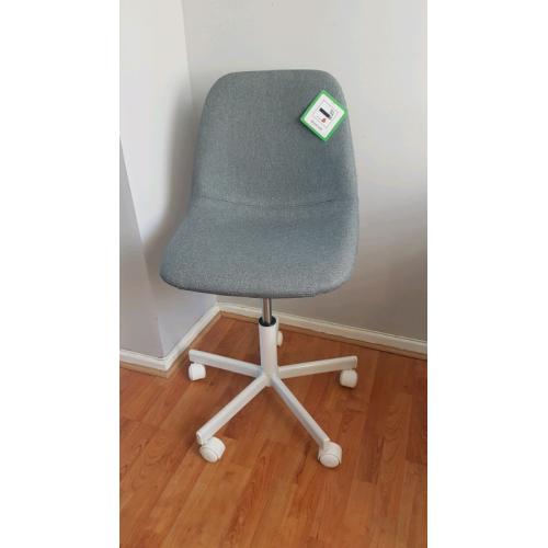 Brand new grey swival office chair