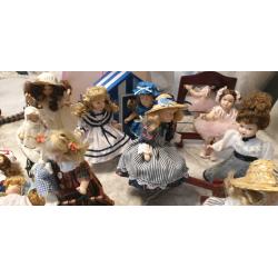 Porcelain doll set