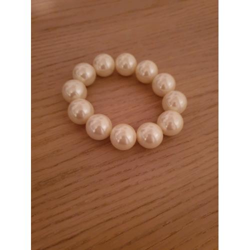 Pearl Look Bracelet
