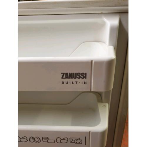 zanussi fridge