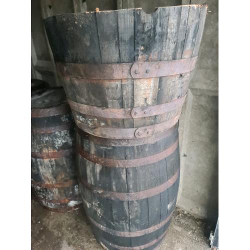 Oak barrels