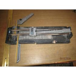 tile cutter