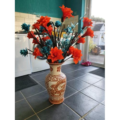 Vase with flowers