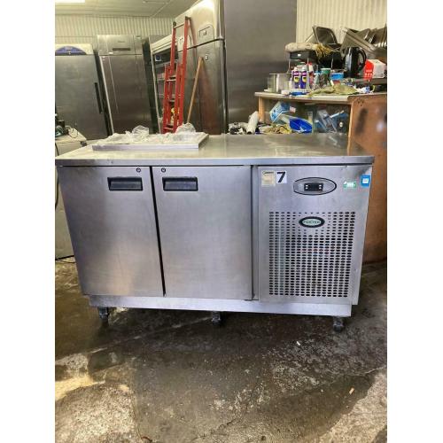 Commercial bench counter pizza fridge for shop cafe restaurant takeaway restaurant gddssz