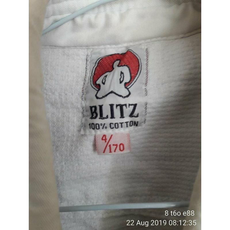 Karate gi
