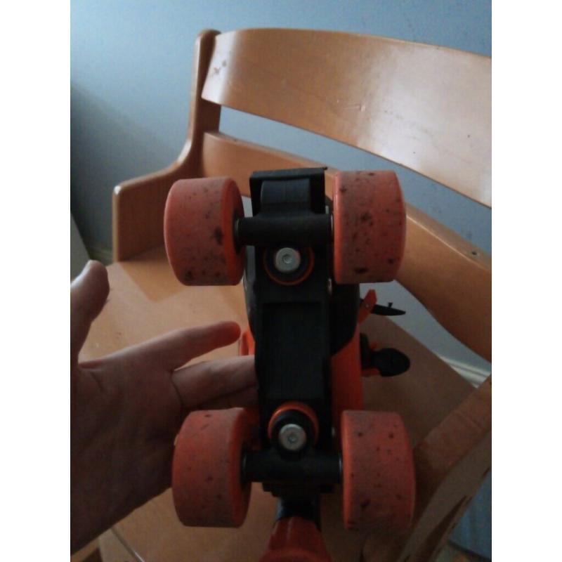 Quad skates in box size 29-32 (4 adjustable sizes)