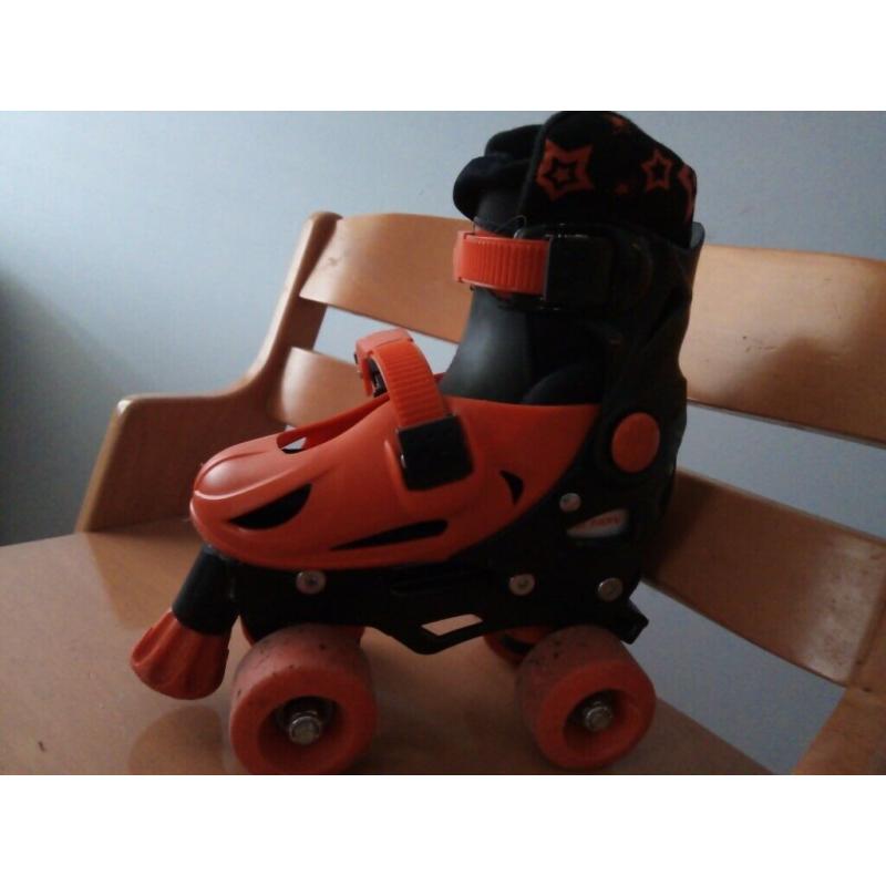 Quad skates in box size 29-32 (4 adjustable sizes)